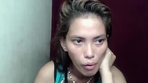 sexyemie29 online show from 11.25.25