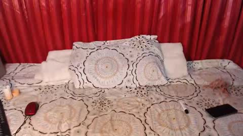 sexyeyes199 online show from 10.19.25