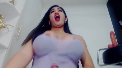 Snapshot of sexyfatcock69 chatting on 01.04.25 sexyfatcock69 online show from 01.04.25