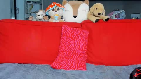 Ari online show from 10.11.25