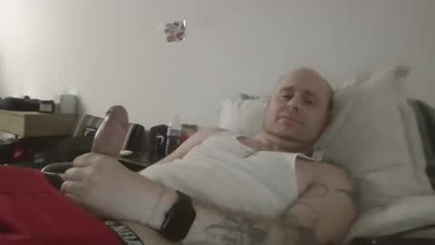 Snapshot of sexyfredy7722 chatting on 01.18.26 sexyfredy7722 online show from 01.18.26