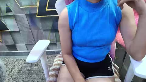 Snapshot of sexyislive chatting on 10.08.25 sexyislive online show from 10.08.25