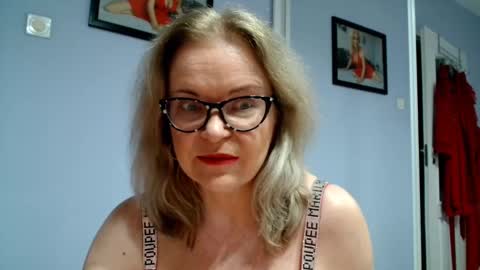 Jenny online show from 03.04.25
