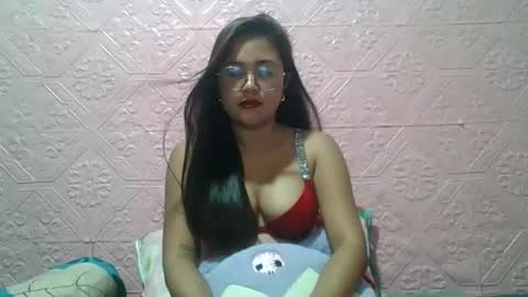 Snapshot of sexyjessa20 chatting on 05.21.26 sexyjessa20 online show from 05.21.26
