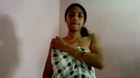 Snapshot of sexyjolie586 chatting on 07.22.26 sexyjolie586 online show from 07.22.26