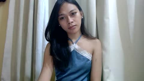 Snapshot of sexykarina_ chatting on 11.14.25 Karina3 online show from 11.14.25