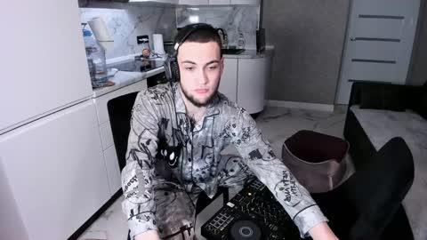 Kolya online show from 01.20.25
