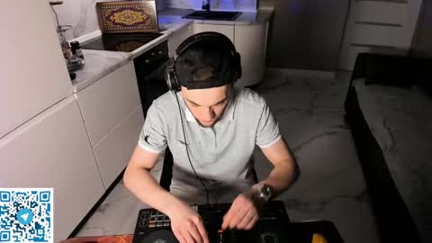 Kolya online show from 01.24.25