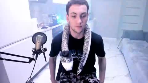 Kolya online show from 02.24.25