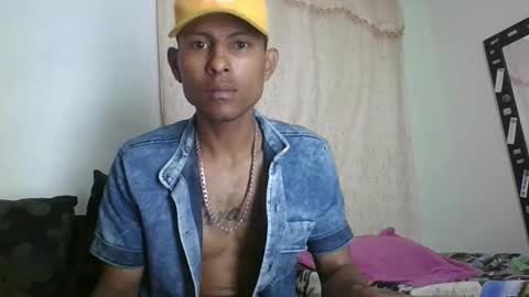 Sexy leon online show from 11.28.25