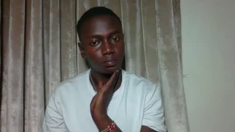 sexylinkebony2 online show from 02.27.26