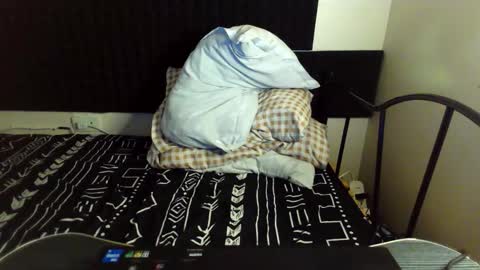 Lily online show from 11.25.25