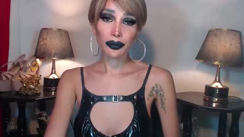 Queen Sofia online show from 12.05.25