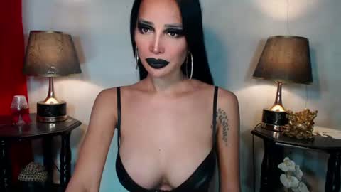 Snapshot of sexylusty2258 chatting on 08.02.26 Queen Sofia online show from 08.02.26