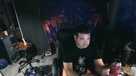 Snapshot of sexymenswearexpert chatting on 07.14.26 Jonny5 online show from 07.14.26