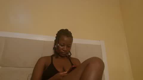 Miss mia online show from 09.20.25