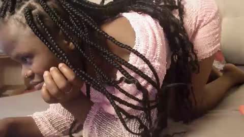 Miss mia online show from 10.12.25