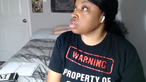 SexyMona online show from 09.27.25