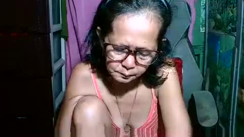 Snapshot of sexyoldangel chatting on 12.02.24 sexyoldangel online show from 12.02.24