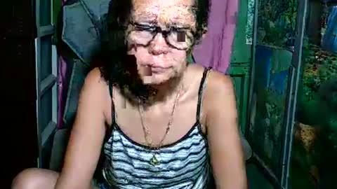 Snapshot of sexyoldangel chatting on 01.14.25 sexyoldangel online show from 01.14.25