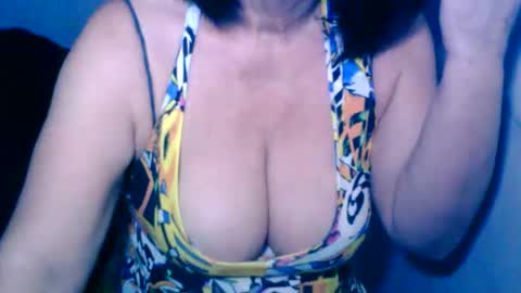 Snapshot of sexyoldwet chatting on 11.03.25 AnneSofia online show from 11.03.25