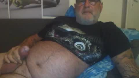 Snapshot of sexypaa chatting on 02.04.25 sexypaa online show from 02.04.25