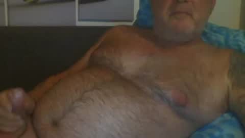 Snapshot of sexypaa chatting on 02.21.25 sexypaa online show from 02.21.25