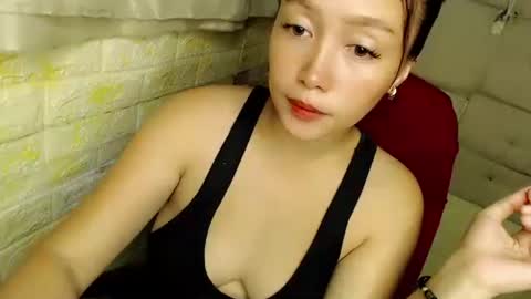 Snapshot of sexypinaymiya chatting on 09.22.25 Miyah online show from 09.22.25