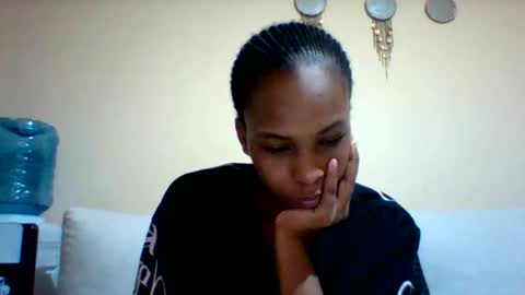 DOVY ACHIENG online show from 09.27.25