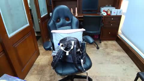 R A C H E L online show from 12.03.25