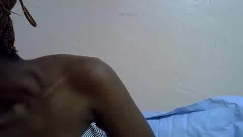 Snapshot of sexyshaz22 chatting on 04.25.26 sexyshaz22 online show from 04.25.26