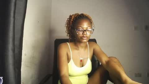 Darkskinned Rae online show from 04.22.26