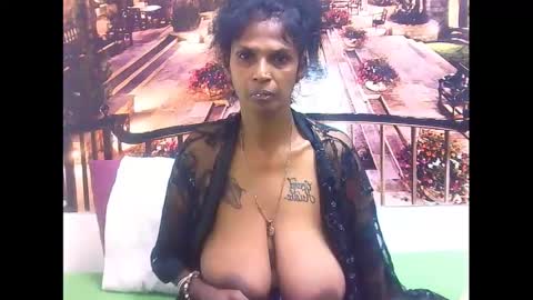 sexyva4u2luv online show from 03.05.25