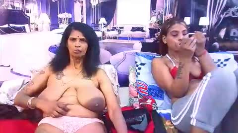 sexyva4u2luv online show from 02.13.26