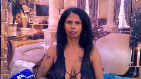 Snapshot of sexyva4u2luv chatting on 07.20.26 sexyva4u2luv online show from 07.20.26