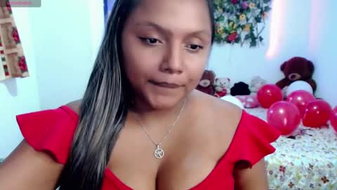 sexyvaldiry online show from 02.14.25