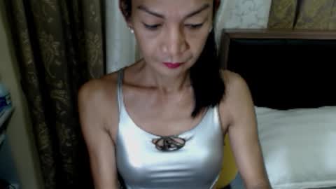 Victoria online show from 09.24.25