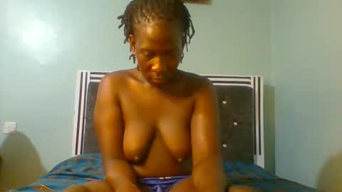 VIVIAN online show from 02.02.25