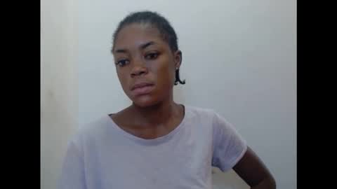 Snapshot of sexyxmilfx chatting on 02.28.26 sexyxmilfx online show from 02.28.26