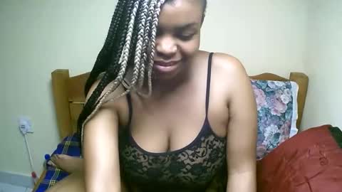 sexyyred_ online show from 02.09.26