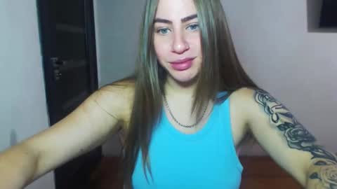 Snapshot of sexyyuliia777 chatting on 10.12.25 Yuliia online show from 10.12.25