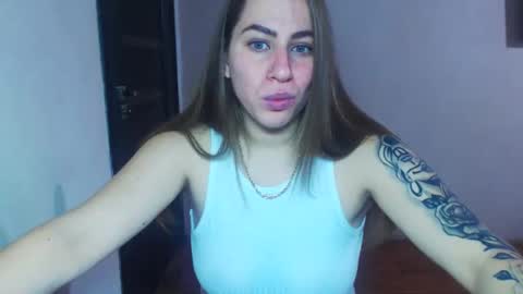 Snapshot of sexyyuliia777 chatting on 10.24.25 Yuliia online show from 10.24.25