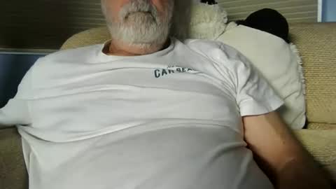 Snapshot of sezz50 chatting on 11.16.25 sezz50 online show from 11.16.25