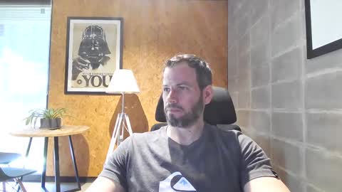 Snapshot of shad0w_hunter chatting on 01.02.25 shad0w_hunter online show from 01.02.25