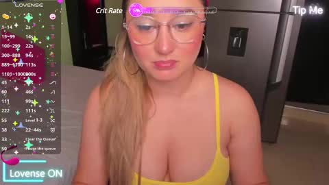 Snapshot of shaddaysmith chatting on 01.20.25 Shaday online show from 01.20.25