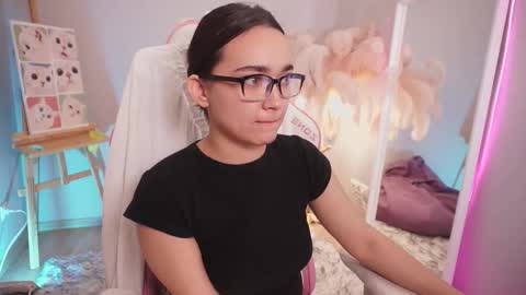 Lily  online show from 10.30.25