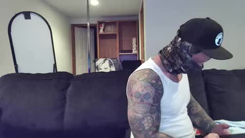 Snapshot of shadowman623 chatting on 11.12.25 VirgoDick623 online show from 11.12.25