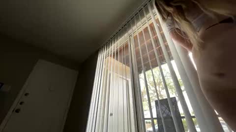 Snapshot of shadowsiren69 chatting on 03.02.26 shadowsiren69 online show from 03.02.26