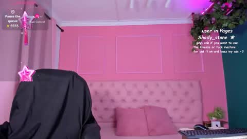 Snapshot of shady_stone chatting on 10.01.25 shady_stone online show from 10.01.25