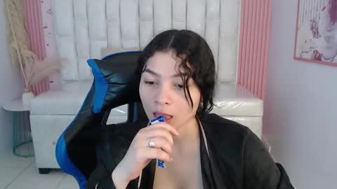 Shalon  online show from 11.25.25